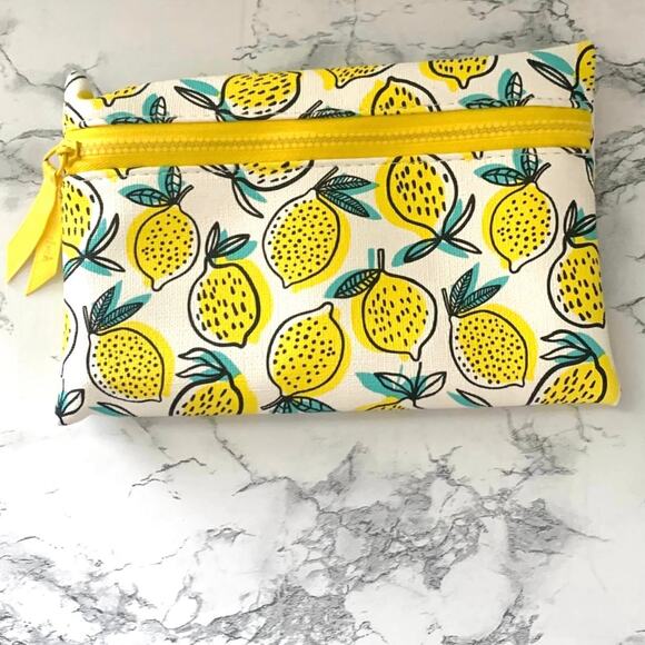 Ipsy Bags (5) Assorted with 2 Sealed with a Kiss Bags - Picture 6 of 12